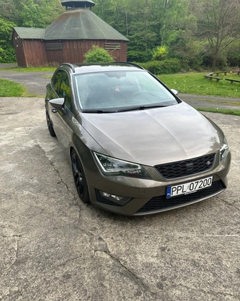 Seat Leon cena 55900 przebieg: 175000, rok produkcji 2015 z Pleszew małe 352